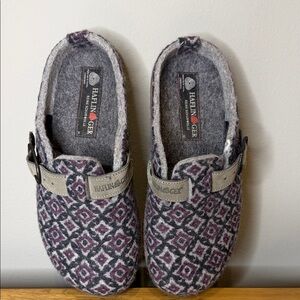 Haflinger Gray and Purple Wool Clogs